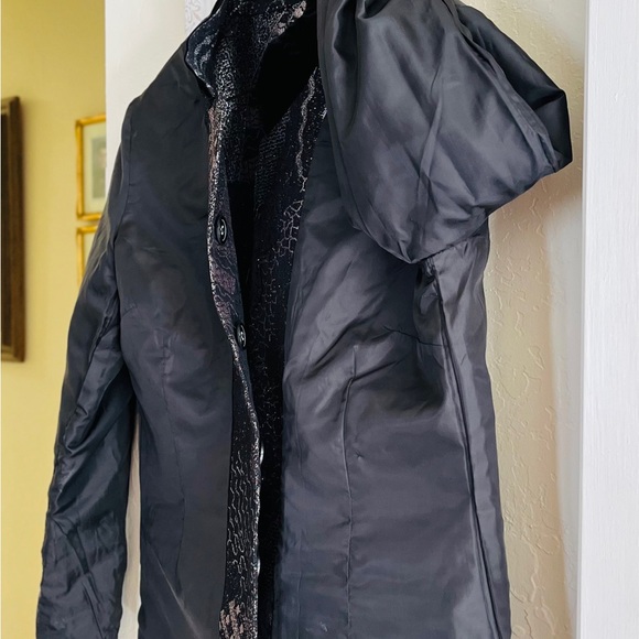 Chico’s woman’s metallic brocade jacket, Black/Silver, size 0 beautiful pattern- - Picture 16 of 16